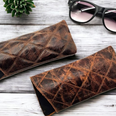 Vintage / Luxury Diamond Stitched Genuine Leather Glasses Case / Sunglasses Case