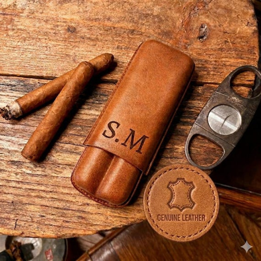 Customisable Genuine Leather Cigar Case | Sleeve to hold 2 Cigars 5