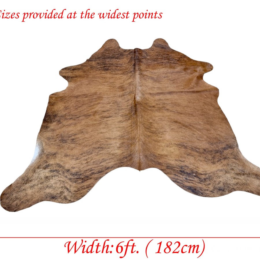 Large-sized brindle Genuine Cowhide Rug  |  Cowhide rug with a stunning brindle pattern 2