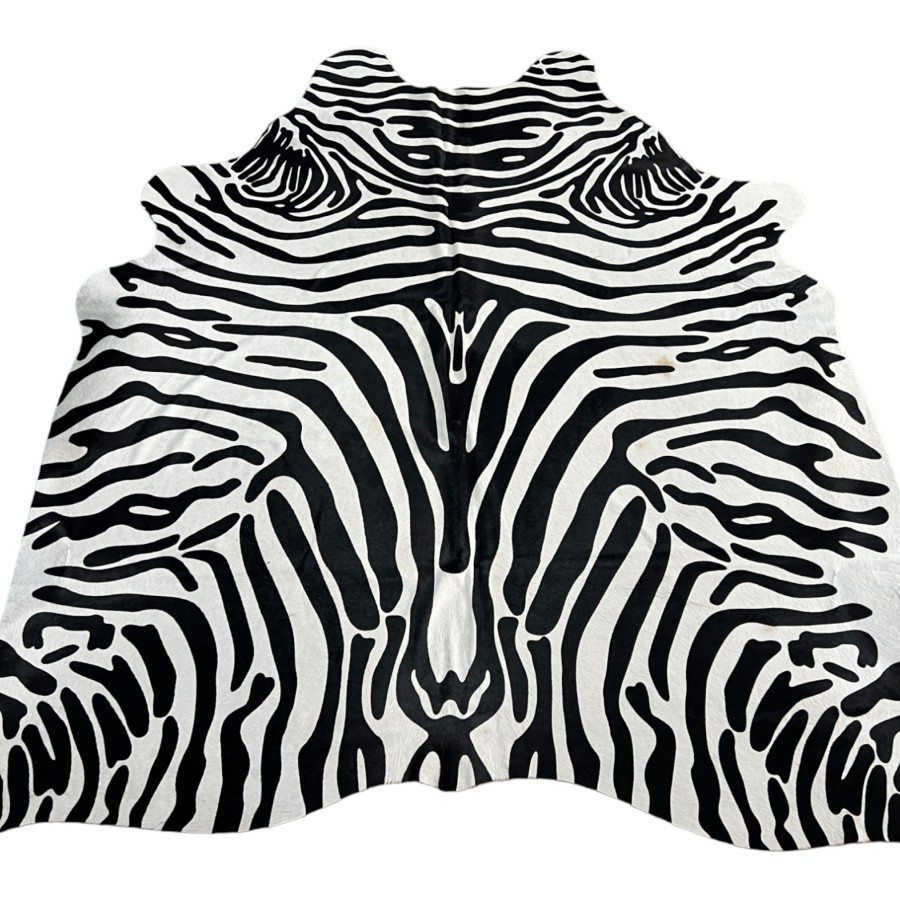 Cowhide rug | Cowhide stenciled with black and white zebra print pattern 1