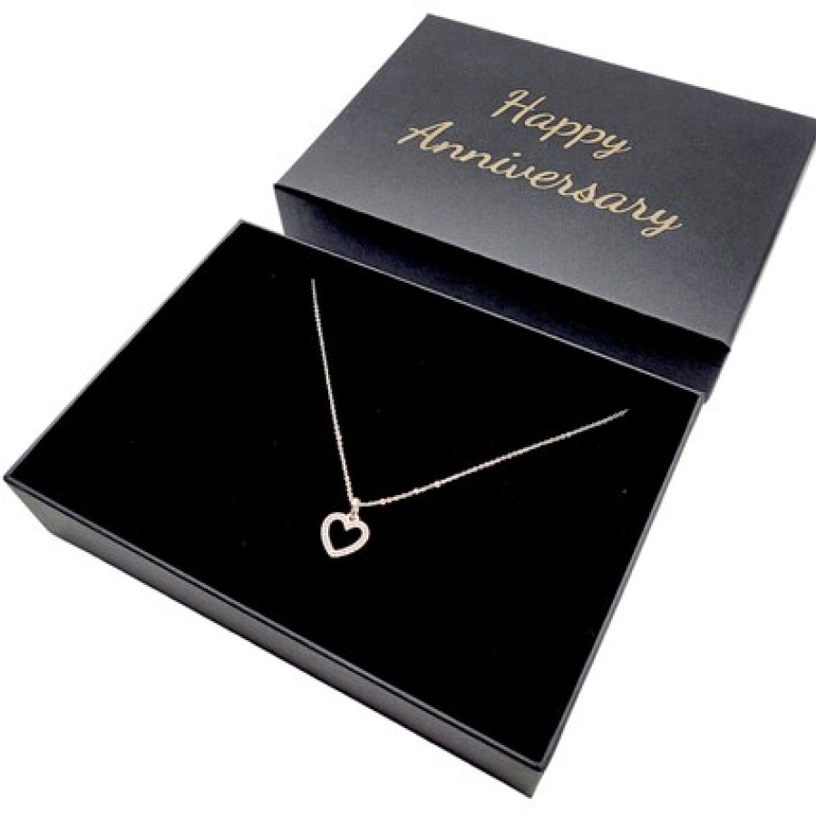 Customised engraved black gift boxes | Ideal for jewelry and other small gifts | Personalised gift boxes 2