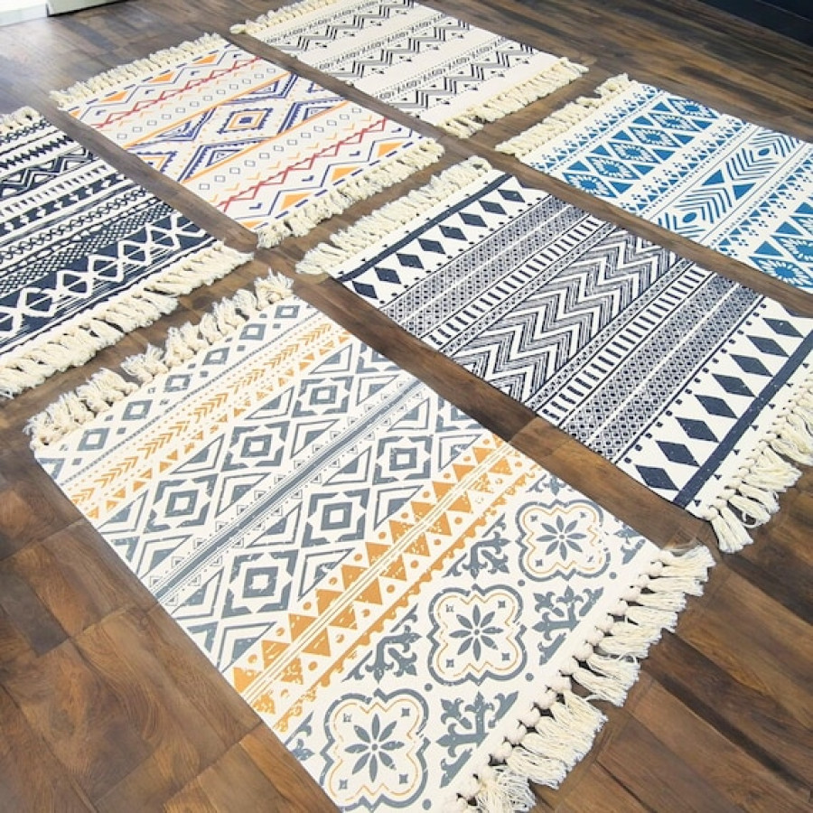 Hand-woven cotton Aztec / Navajo inspired small area rug - Kilim boho style - 6 designs available 0