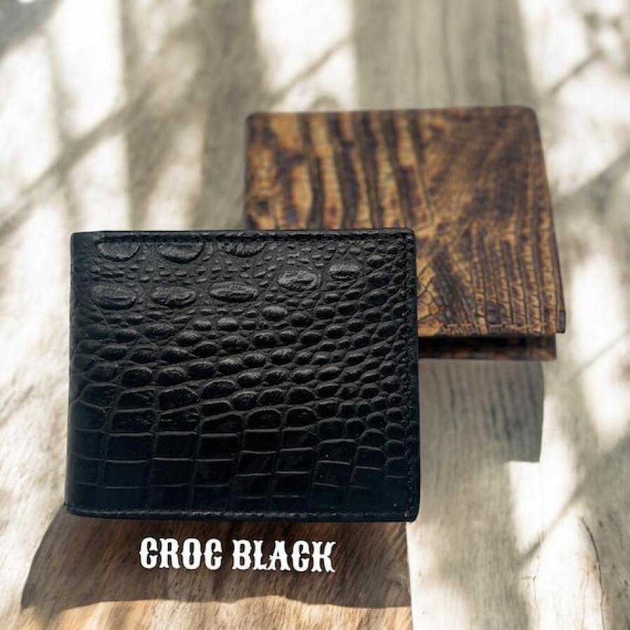 Genuine Leather Embossed Vintage Western Bi-fold wallets - Available in 4 stunning designs 1