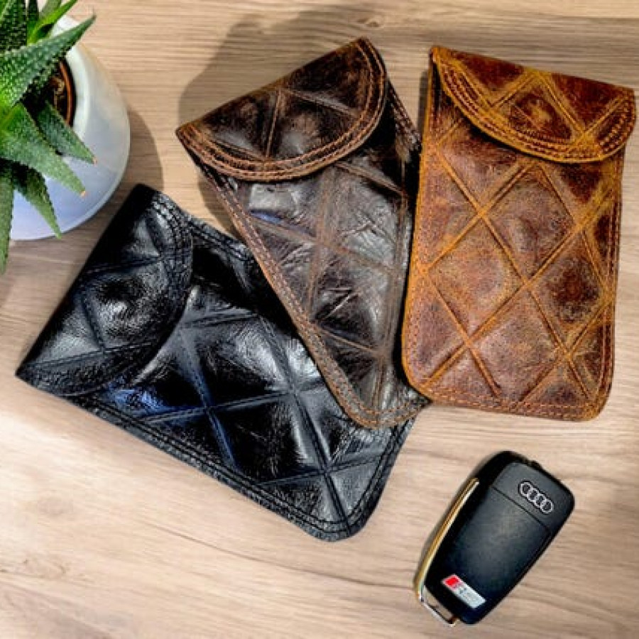 Genuine Leather RFID signal-blocking Faraday pouch 7