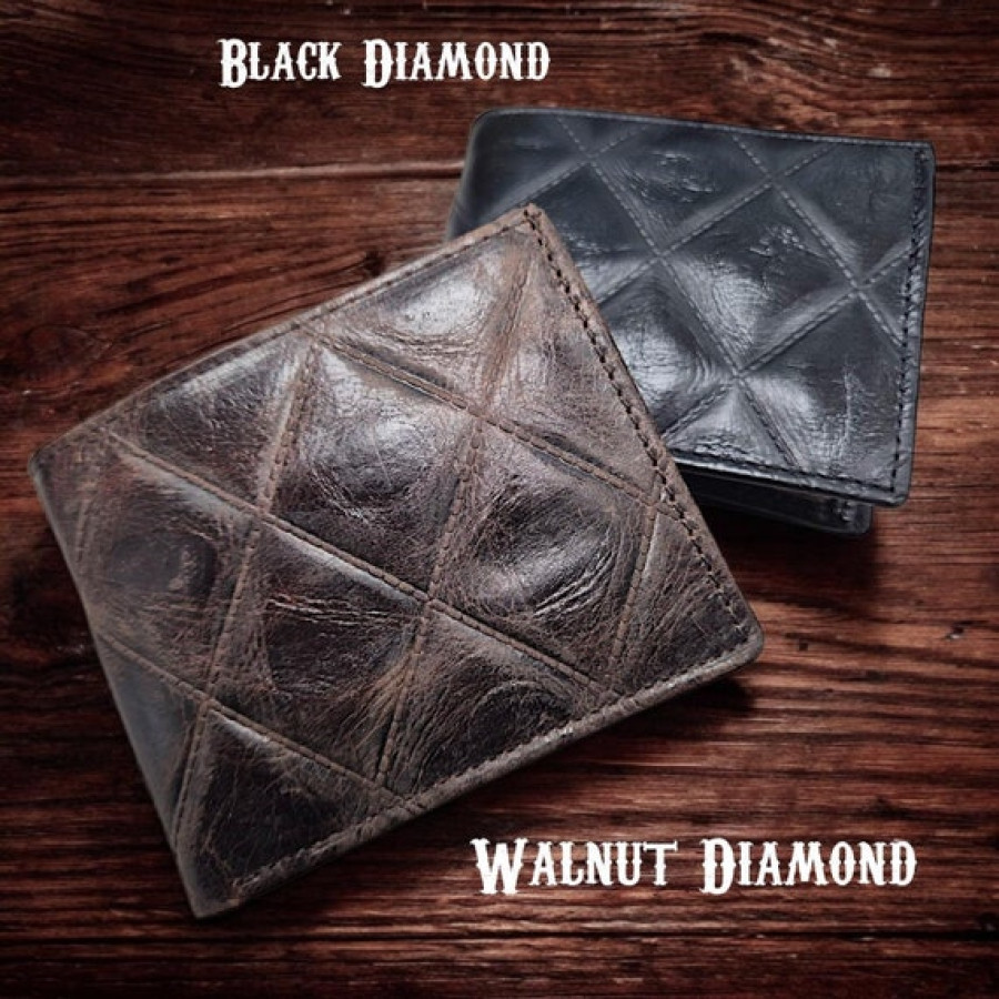 Tooled black Leather Wallet | Bi-fold design | Available in many designs 5