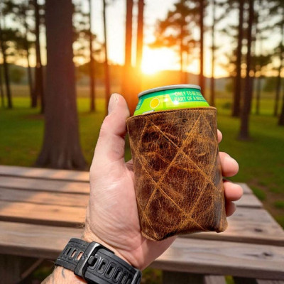 Genuine leather tooled beer coozie | Drinks can cooler | Groomsman Gift
